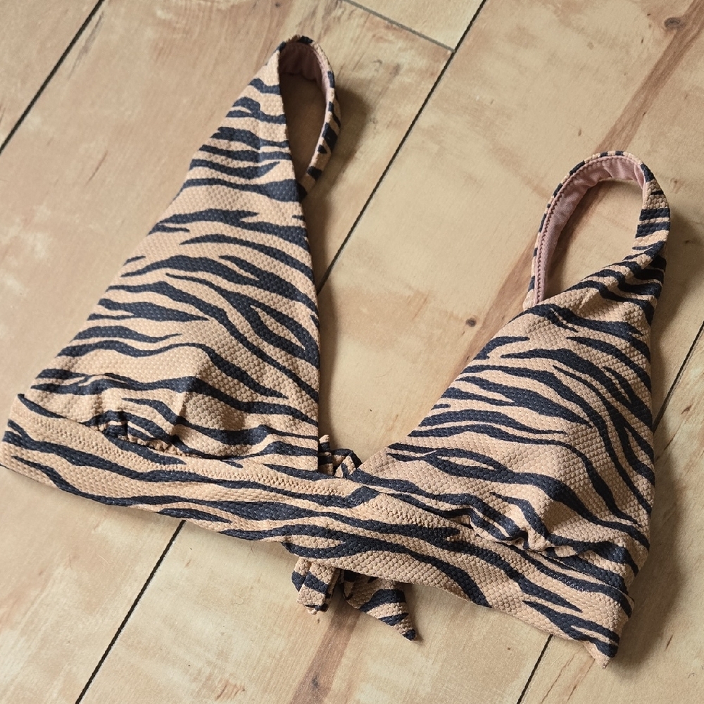 Medium Aerie Zebra Stripe Triangle Bikini Top - Tan & Black